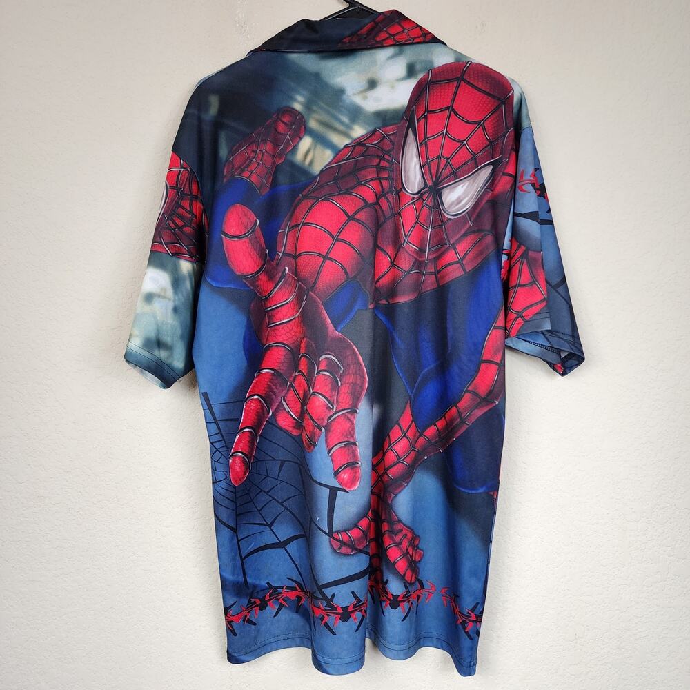 Spiderman Medium Button Down Shirt - Picture 3 of 3